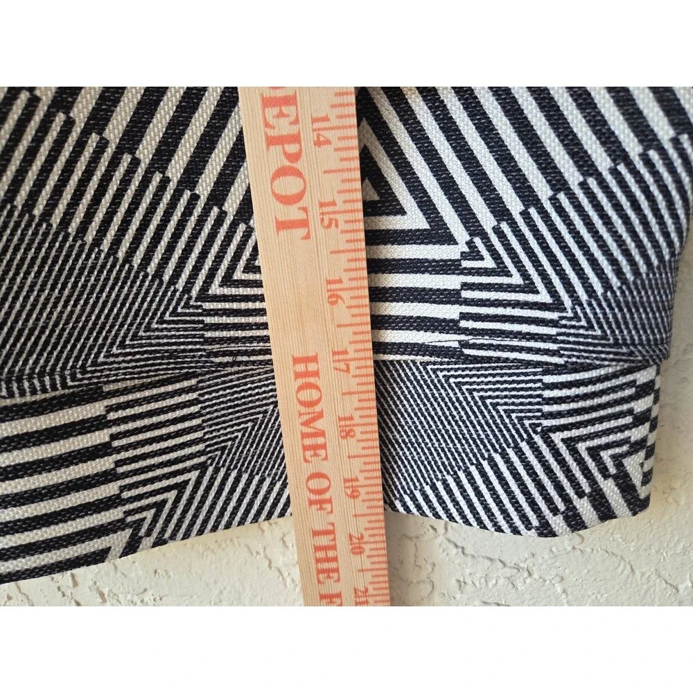 Anthropologie HD In Paris Skirt SMALL Retro Pockets Geometric Black White Layer